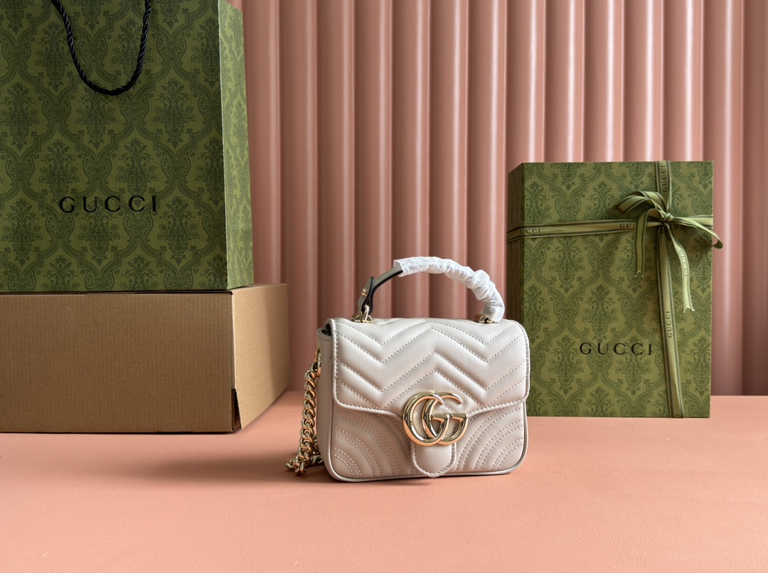 Gucci Satchel Bags